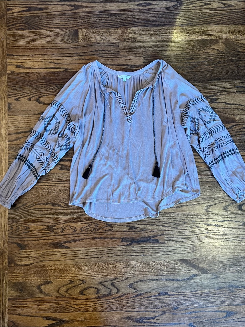 Lucky Brand Lavender Embroidered Peasant Blouse